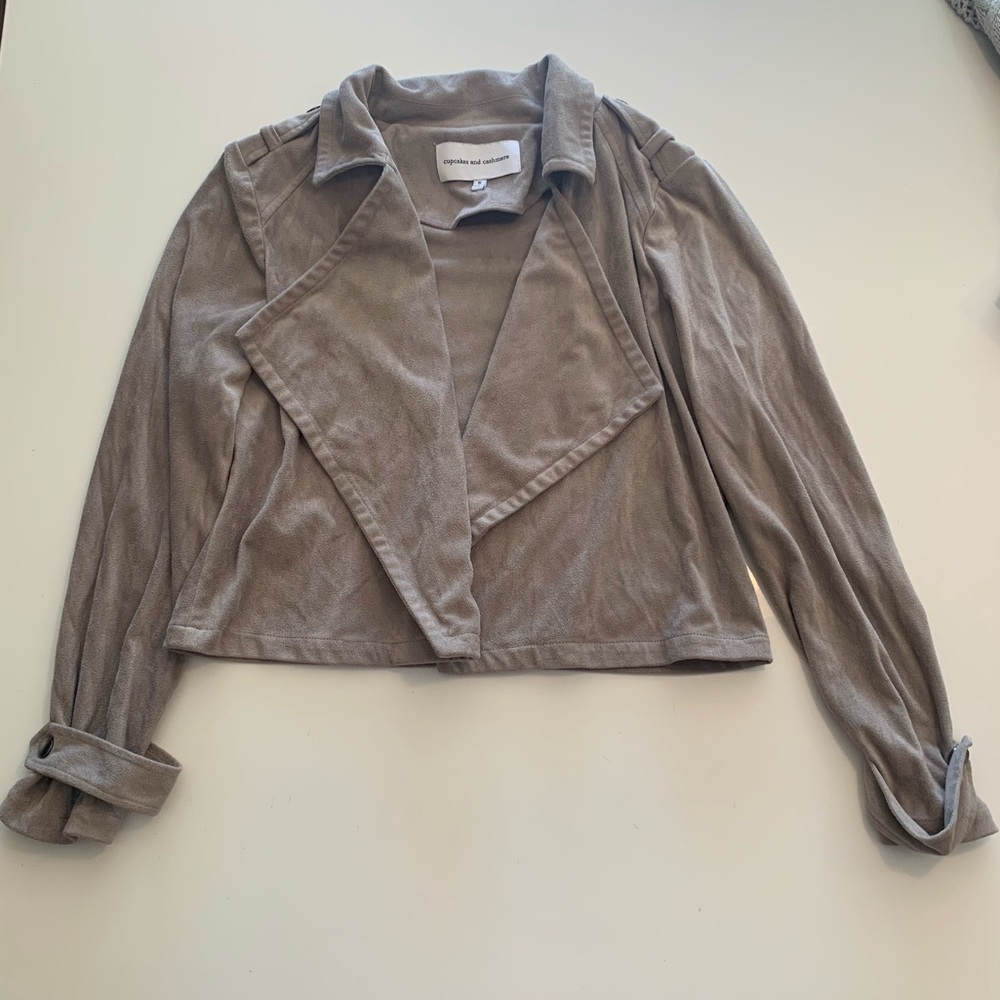 Cupcakes& Cashmere Light Gray Blazer
